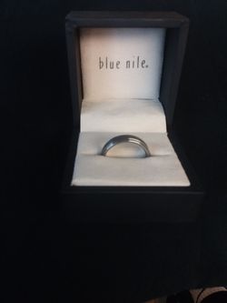 Blue Nile Triton Tungsten Carbide 850 ring