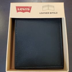 Levi's Leather Bifold Wallet (Brand New!)