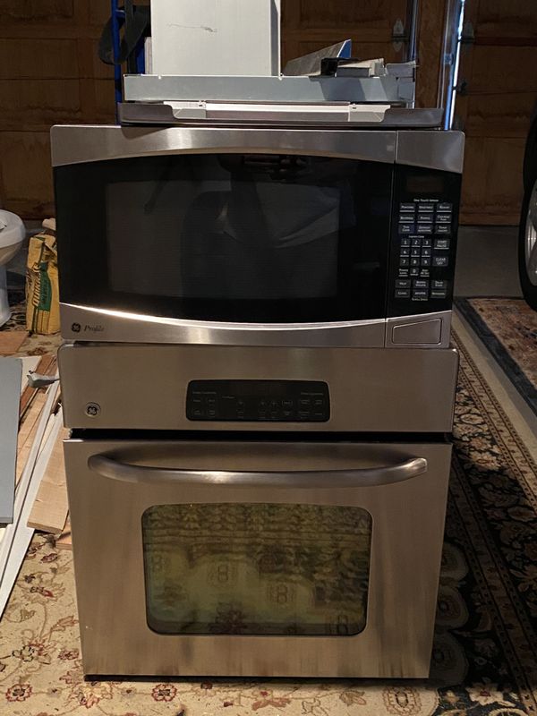 GE Profile 27” Wall Oven & Microwave Combo for Sale in Mukilteo, WA