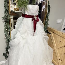 Vintage style gown, size 2 waist 26 color white