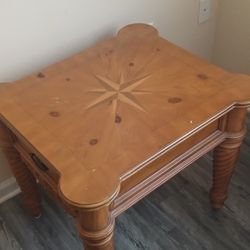 Solid Wood End Table / Side Table w/ Drawer – Rustic Design