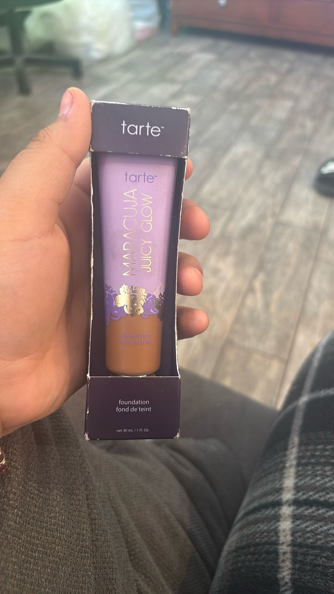 TARTE Foundation 53 Deep neutral 