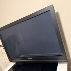 Panasonic Flatscreen Tv