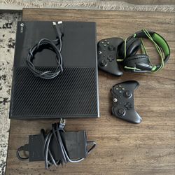 Xbox One - 500GB