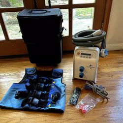 InCourage Respiratory Percussive Vest System With Stacking Roll Case