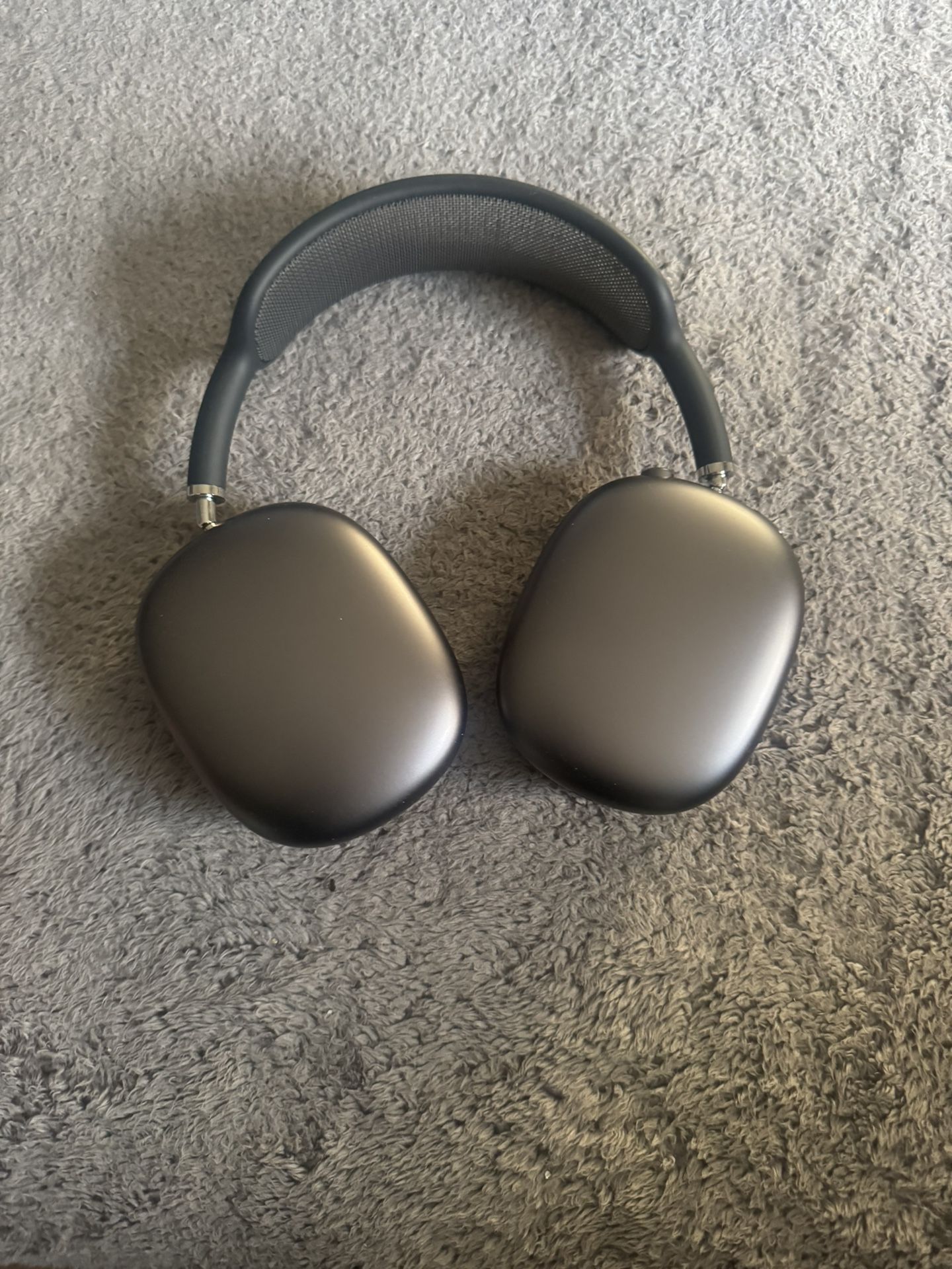 AirPods Pro MAX