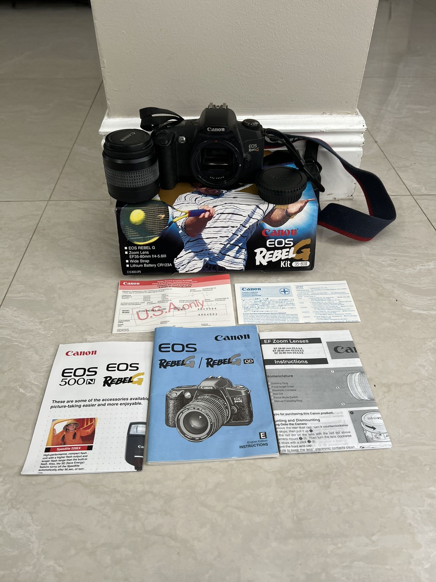 Canon EOS Rebel G 35mm film SLR camera kit. No Battery.