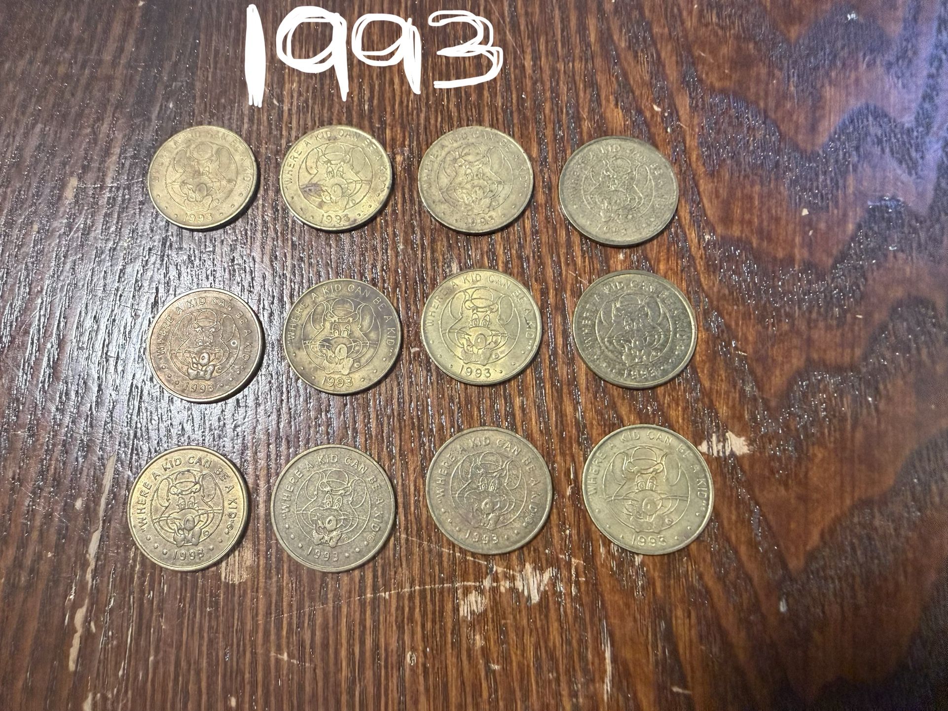 Vintage Chuck E Cheese Tokens