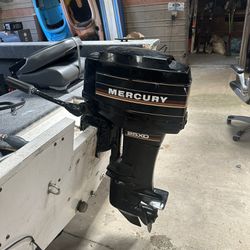 25 Hp Mercury Outboard 