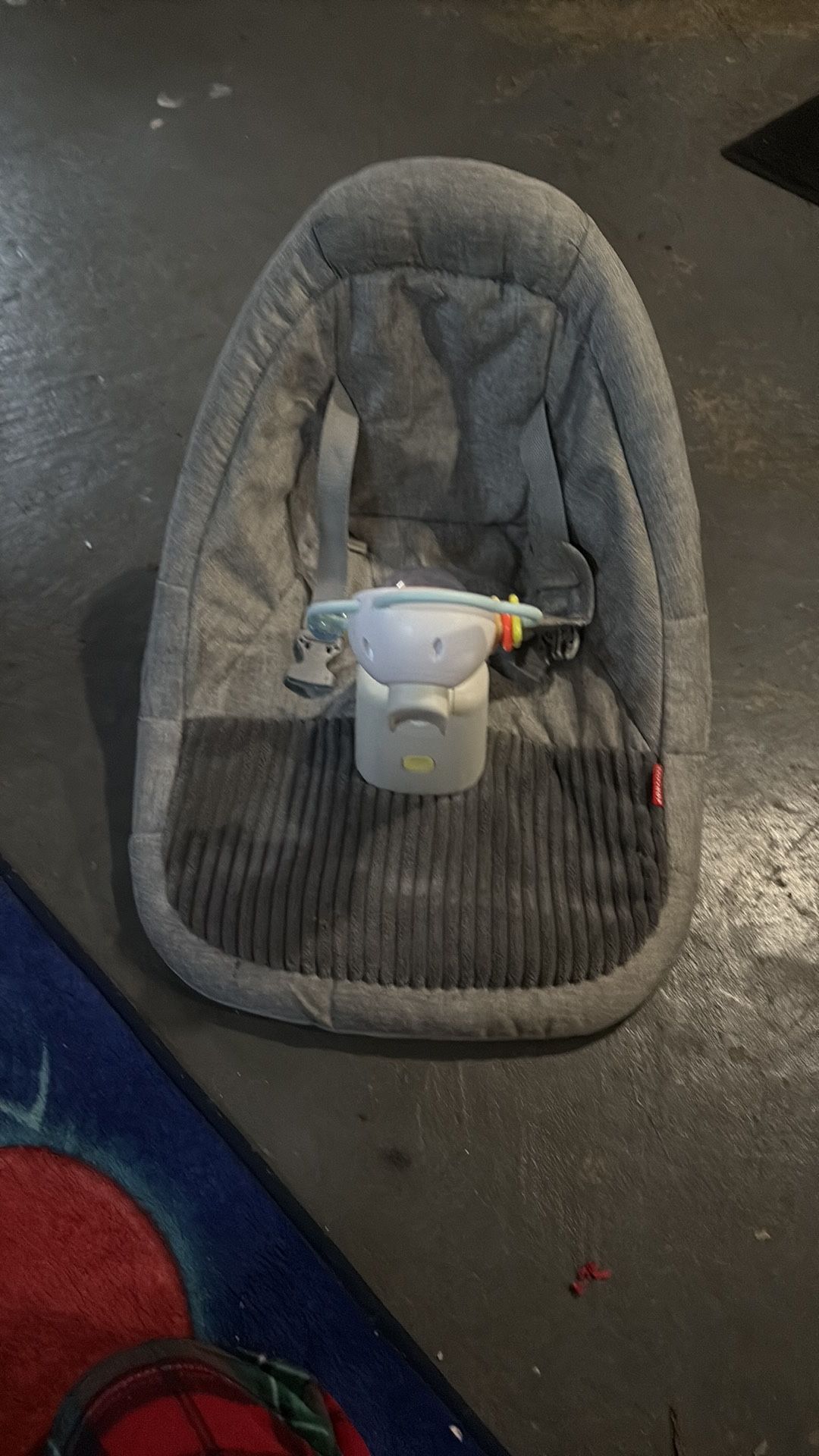 Fisher Price Sit Me Up Chair W Buckles 