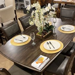 👉Holly Dining Table$20 Down Payment and delivery available 