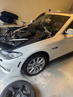 2012 BMW Hybrid 5 3.0 Turbo