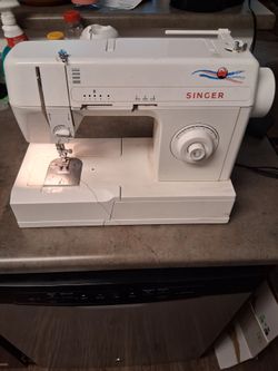 Singer 2517C sewing machine
