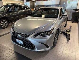 2024 Lexus ES 250