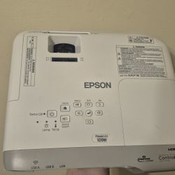 Epson LCD Projector 