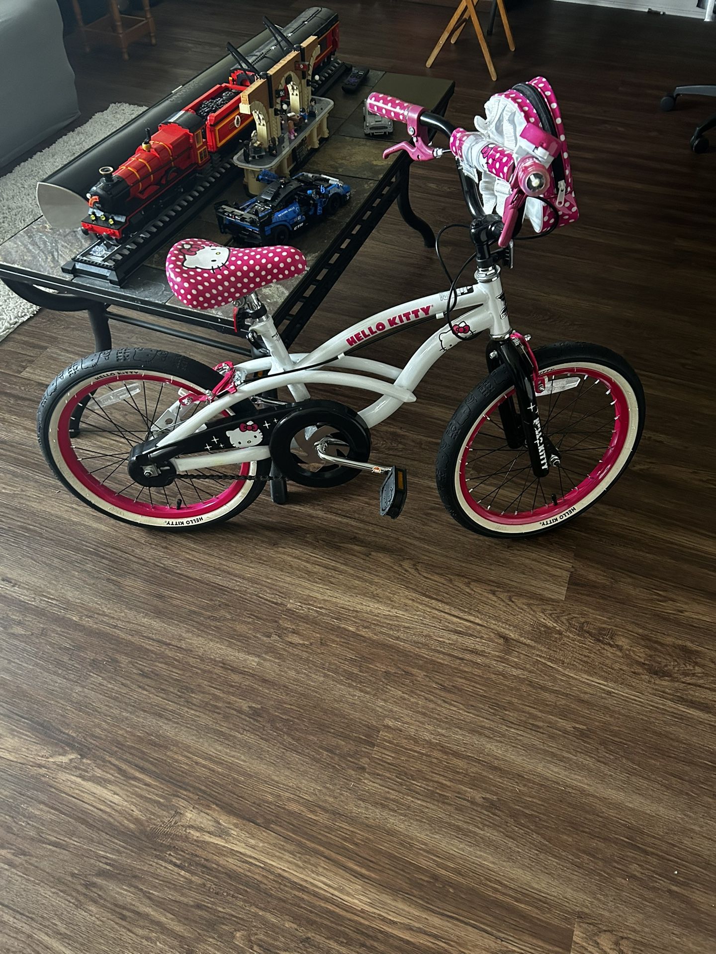 Hello kitty duratec bmx bike