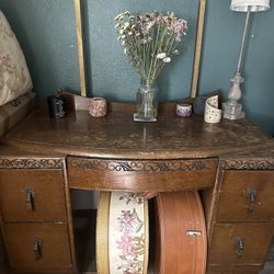 Vanity With Mirror 