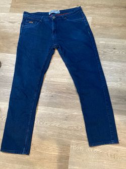 Men’s Jeans See pictures