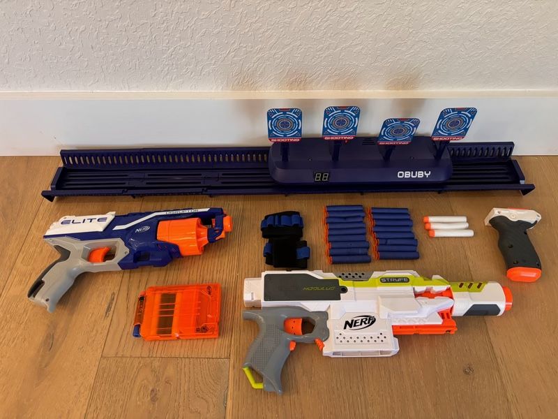 2 Nerf Gun and Shooting Target KIDS Toys 