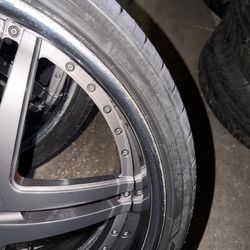 24 Inch Vellano Staggered Rims Wheels Tires Sensors