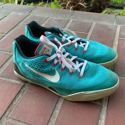 Nike Kobe 9 EM Low Dusty Cactus
