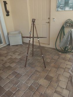 EASEL