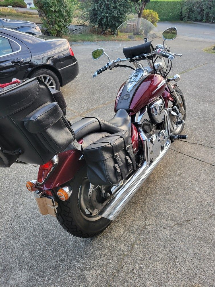 Honda1300 With all the right accessories