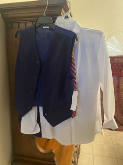 3 -piece Calvin Klein suit