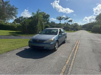2004 Toyota Camry