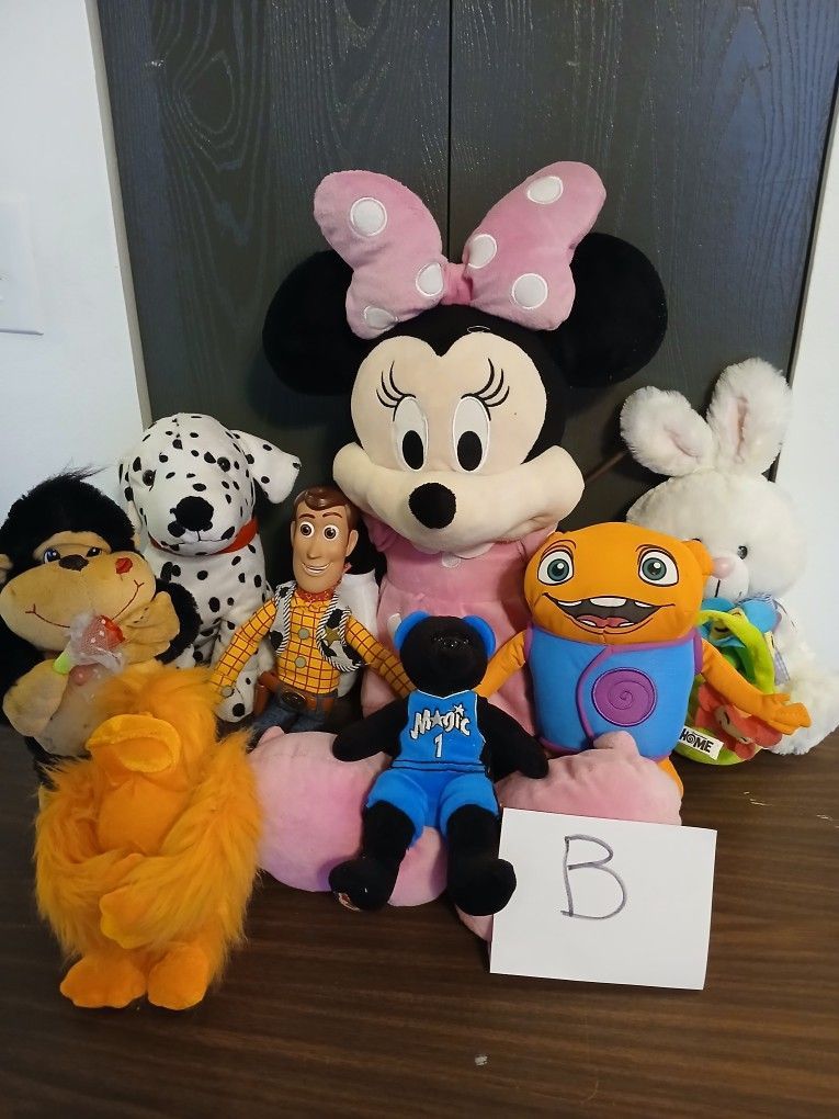 STUFFED ANIMALS,  ALL GROUP (B)  NEW 
