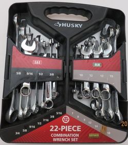 Husky 22 Piece Combination Wrench Open Box Set SAE and MM NEW