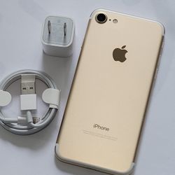 iPhone 7, unlocked, works any company sim card any country internationally 