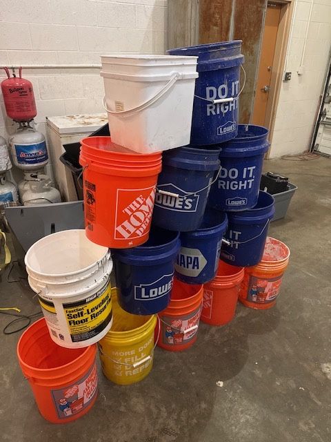 Buckets And Coolers