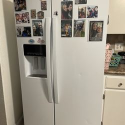 Whirlpool 2 Door Works Good