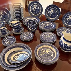 Blue Willow antique china