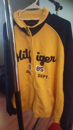 Tommy Hilfiger zip-up