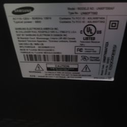 SAMSUNG 60 INCH SMART TV 