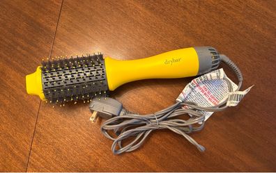 Drybar The Single-Shot Oval Blow-Dryer Brush (Yellow) - Excellent Condition
