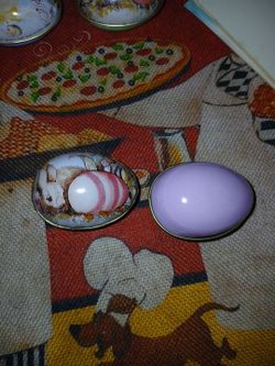 1985 Enesco Import eggs