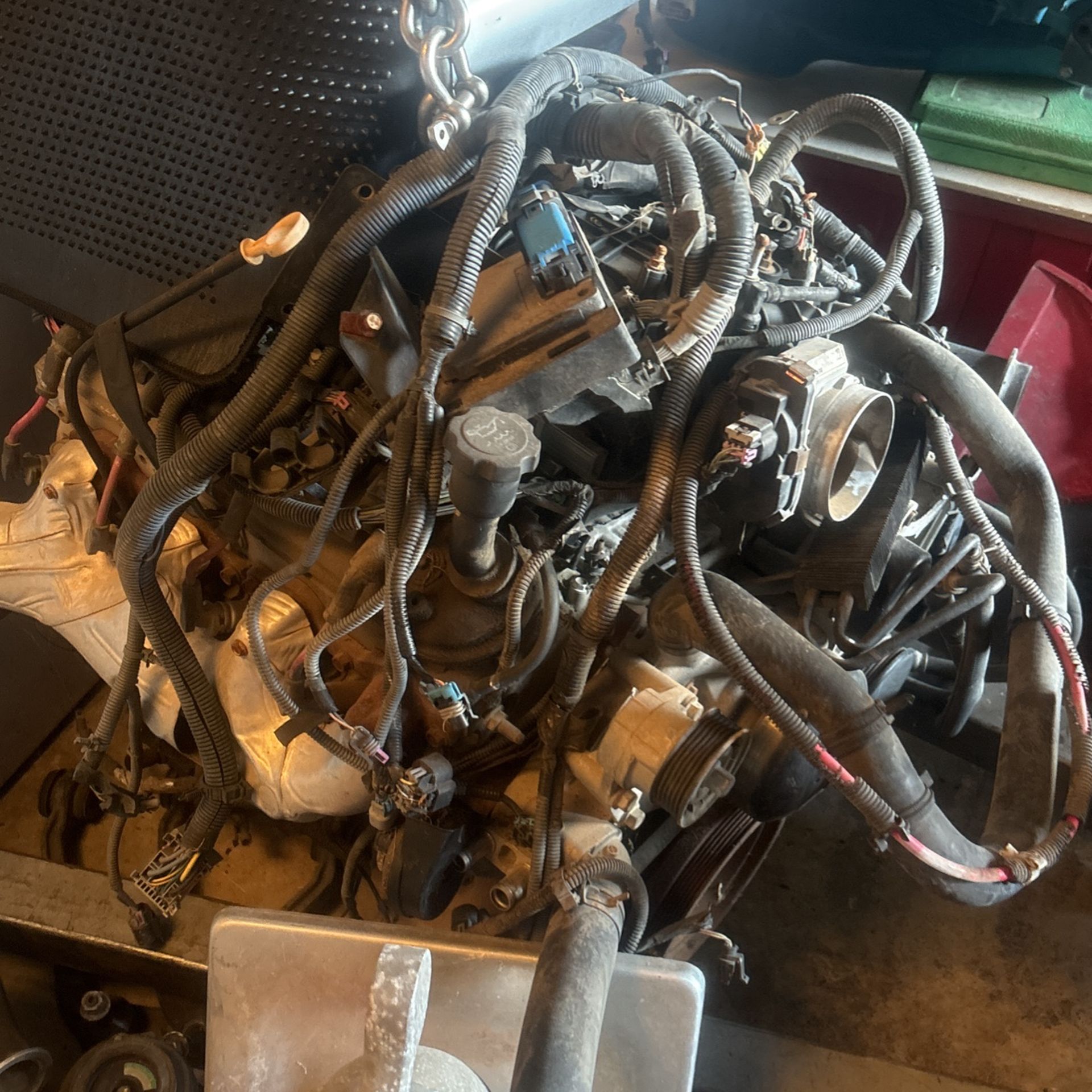 Chevy 5.3 motor 156000 Miles Last Read with complete harness and everything to it Obo