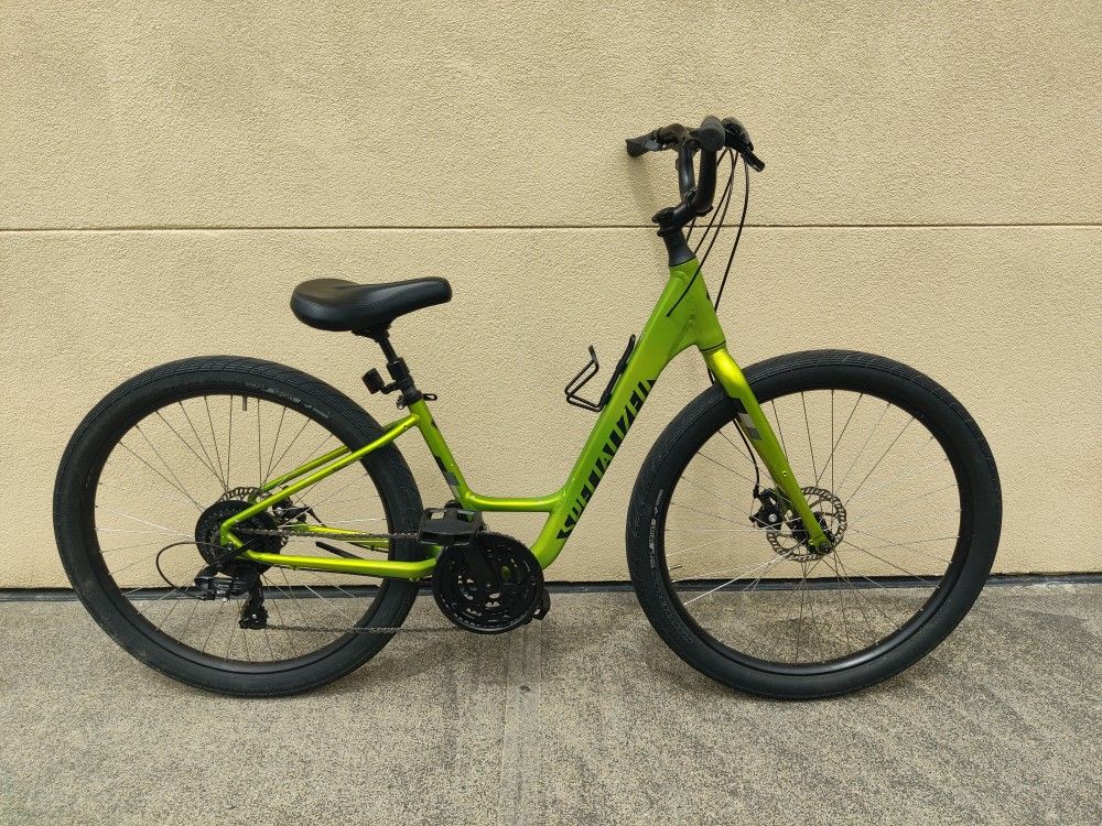 2019 Specialized Roll Sport - Low Entry 28" 21-Speed City/Road/Cruiser Hybrid Bike - Disc Brakes - Comfort Seat Shocks - Light 16" Frame (MSRP $635)