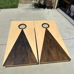 Custom Cornhole Board