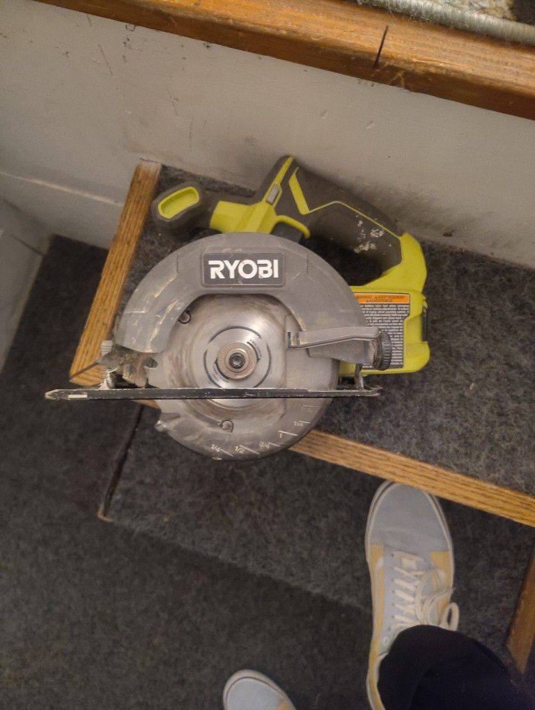 Ryobi Circular Saw $40