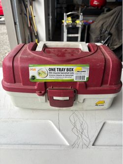 Tackle box one shelf