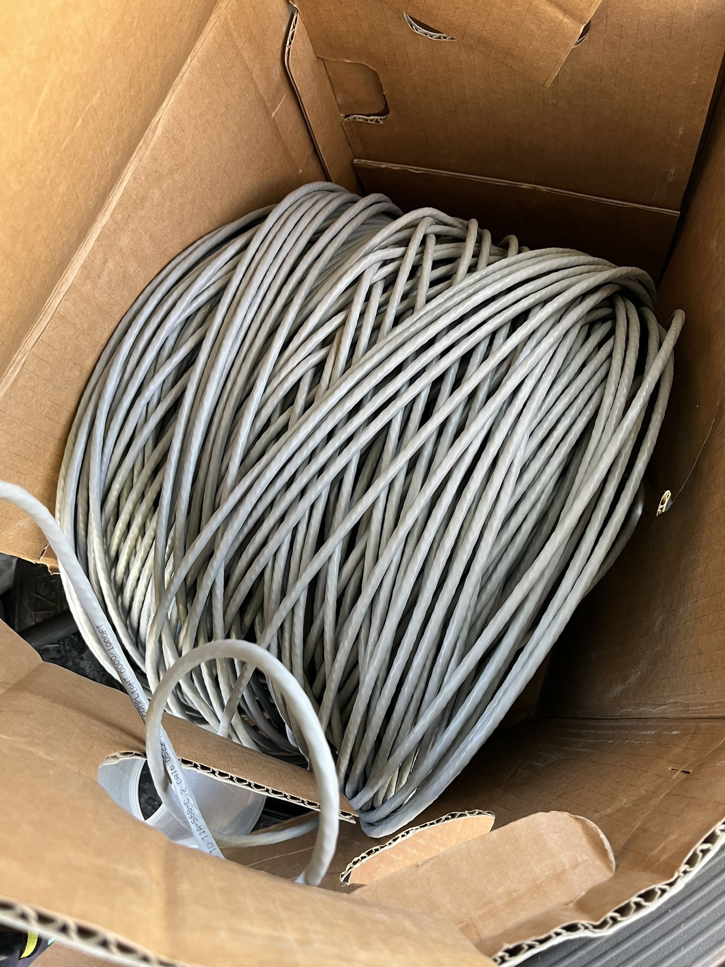 1000 ft UTP Cable