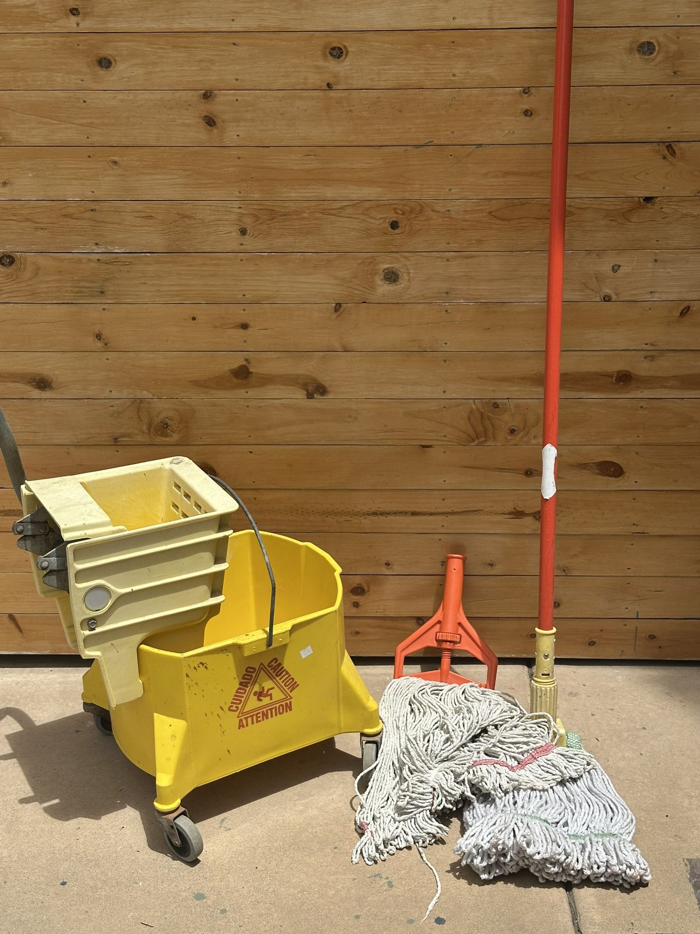 Commercial Mop Bucket 2 Mops New