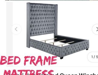 $500. QUEEN Size.  Make me an ofer 