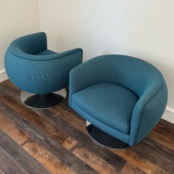 Knoll Chairs D’Urso Swivel Lounge Chairs DWR