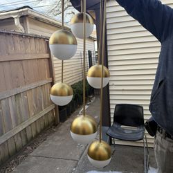 Chandelier 