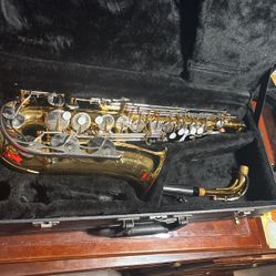 Child’s Saxophone 